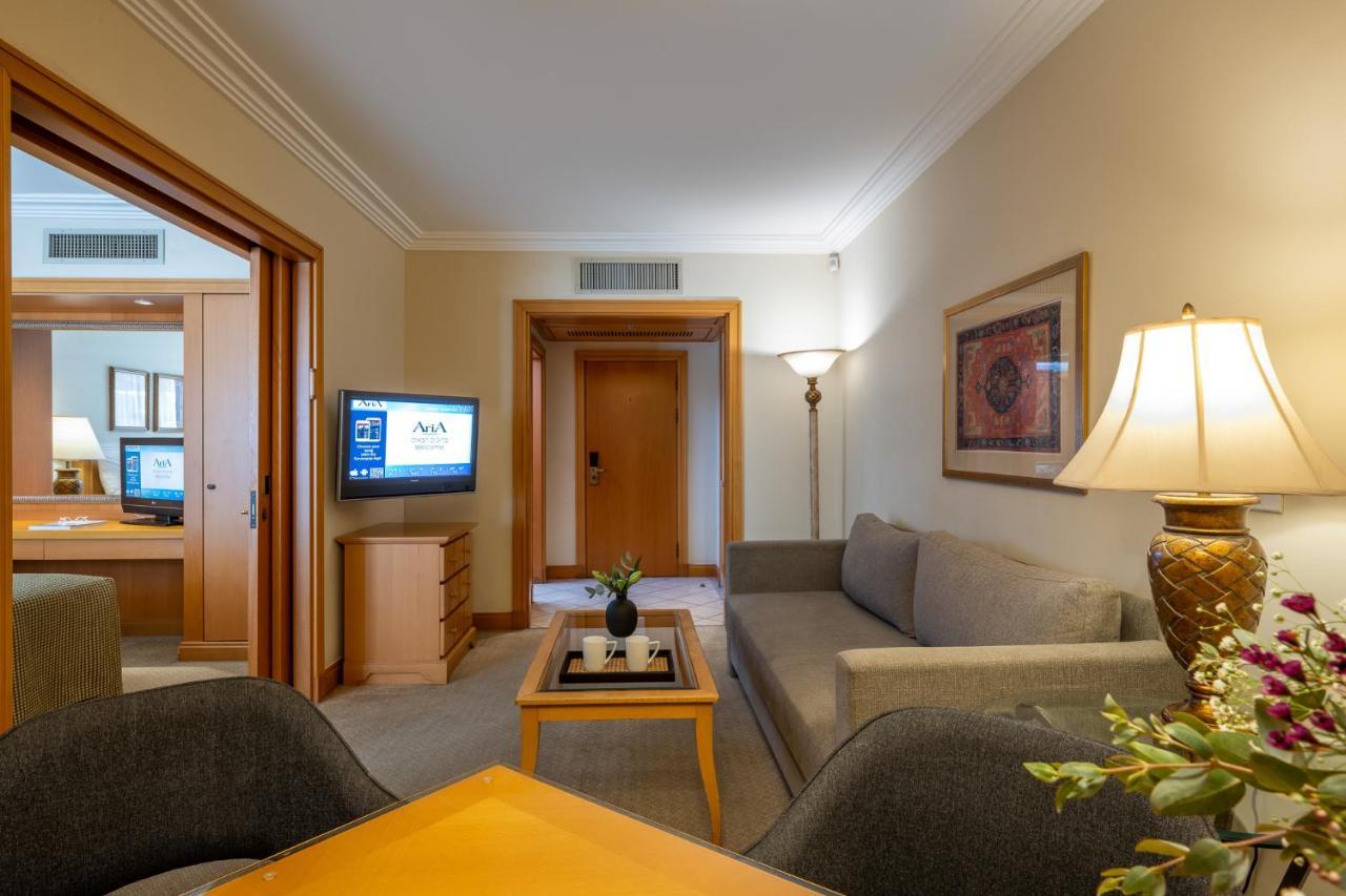 فندق Aria إيلات المظهر الخارجي الصورة A suite at the Grand Hyatt Hotel, Amman, Jordan